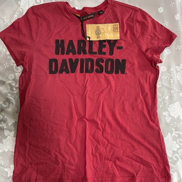 Harley-Davidson Tops - Nwt Harley Davidson Women’s Large Chain Stitched Tee Shirt, Red